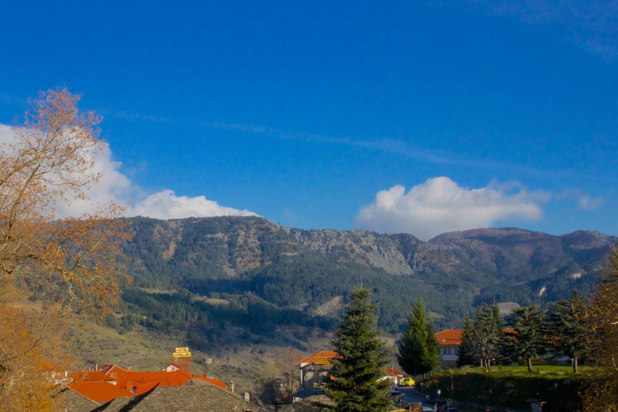 Hotel Galaxias Metsovo Exterior photo