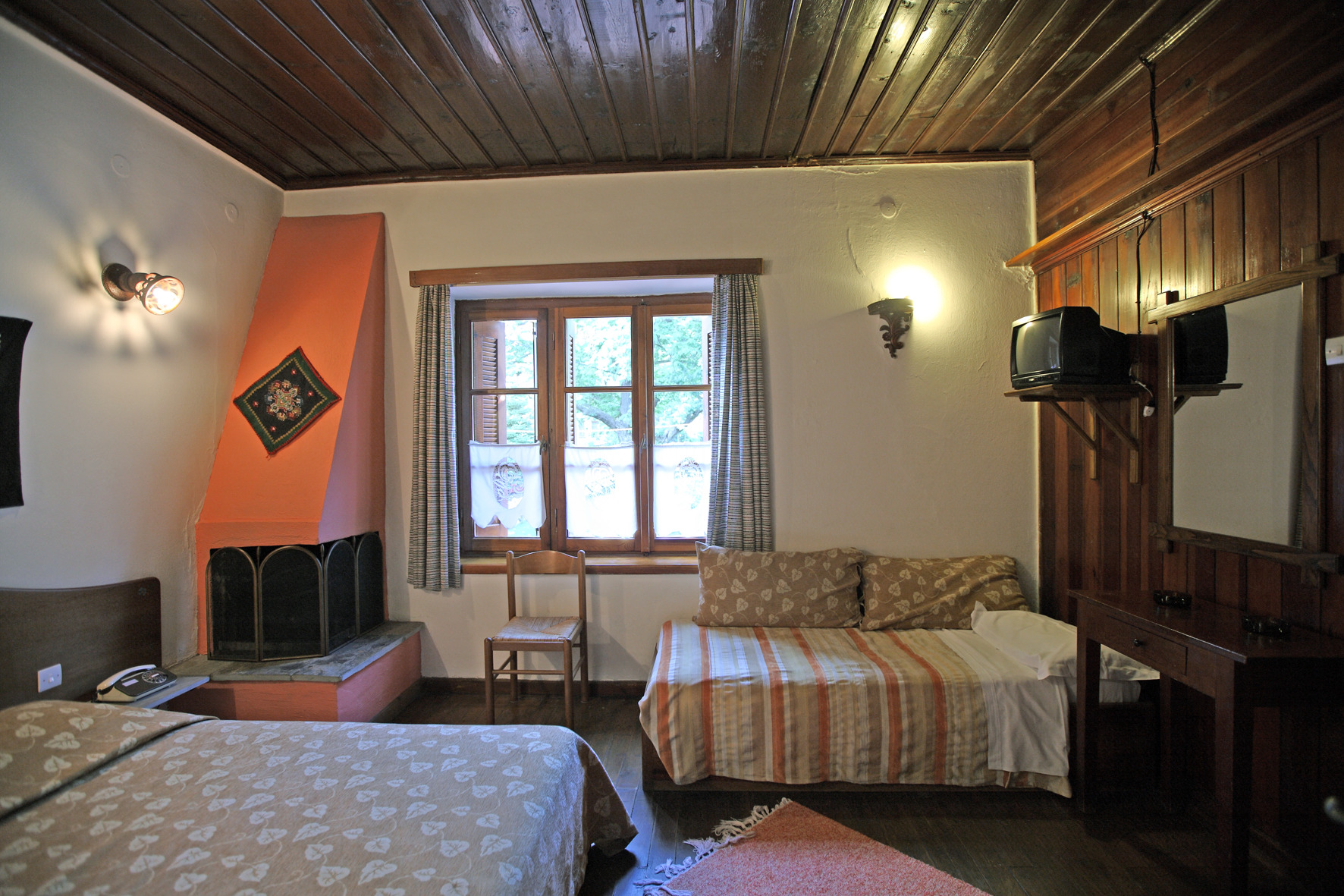 Hotel Galaxias Metsovo Exterior photo